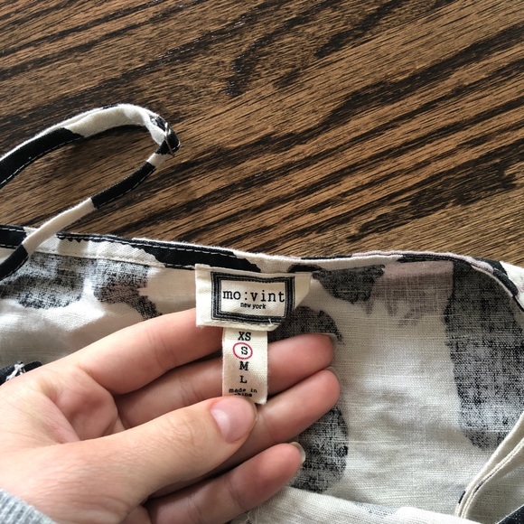 Mo:vint linen front knot Leopard tank top - Picture 7 of 10